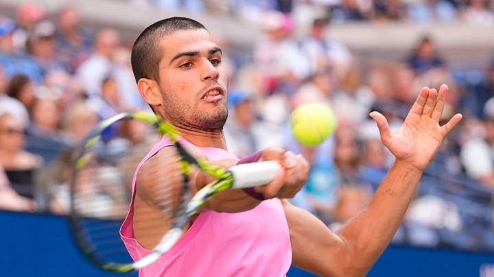 US Open news: Carlos Alcaraz joins tennis royalty with latest Grand Slam QF