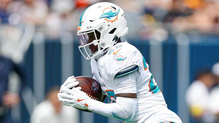 NFL news roundup: Dolphins RB De'Von Achane (calf) returning to practice