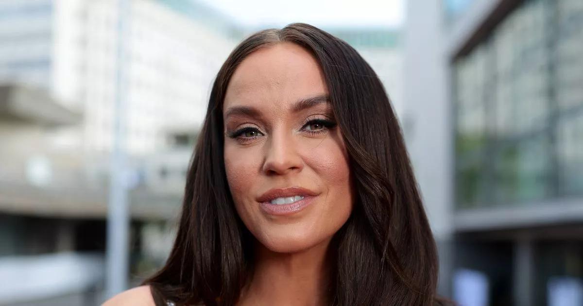 Vicky Pattison in tears as she says she's 'pretending to be happy' ahead of Strictly