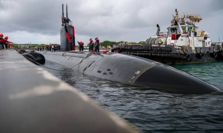USS Jefferson City crew visits Capital City