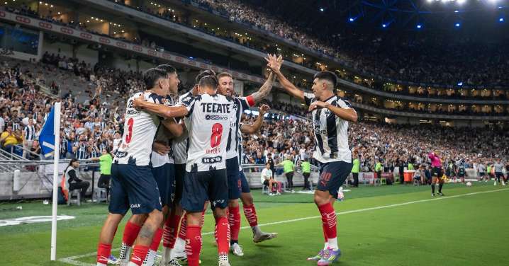 Monterrey recibe al Santos Laguna, confiado en salir de su mal momento