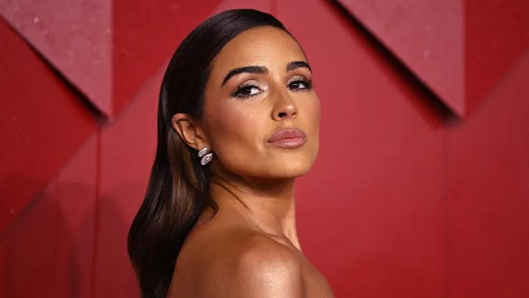 McCaffrey’s flawless wife stuns on ‘SI’ Swim cover in sizzling throwback