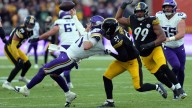 Vikings' banged-up offensive line struggles against Steelers