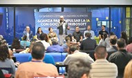 Empresarios y Emprendedores se Capacitan en Inteligencia Artificial Para Hacer Crecer sus Negocios