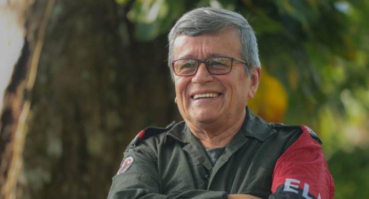 Pablo Beltrán, comandante del ELN, reaparece y exige al Gobierno respeto a los acuerdos de paz