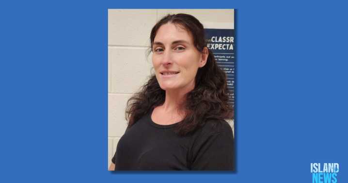 HIDOE recognizes Keeau High School teacher as 2026 teacher of the year