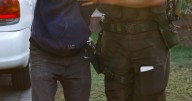 Tres sujetos detenidos tras intento de atropello a carabineros en Peñalolén