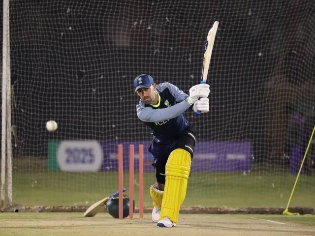 Australia lose Maxwell for New Zealand T20s after freak net blow