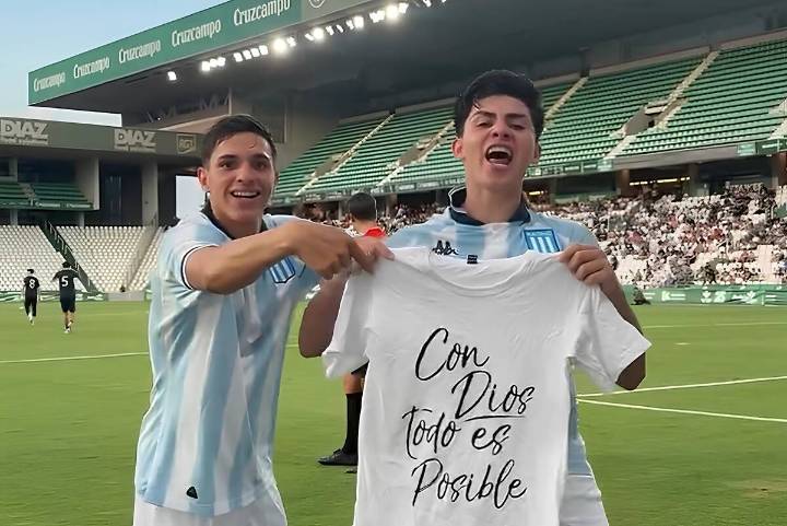¡Finalista! Racing eliminó a Real Madrid en el Mundial Sub 18: el sugerente mensaje de Diego Milito
