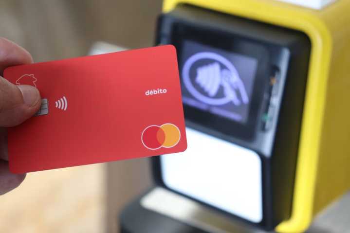 MÍO implementa pagos con tarjetas débito y crédito para agilizar la movilidad en Cali