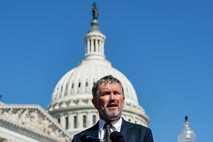 House Republicans suffer 'embarrassing defeat' as Democrats overwhelm 'organ' of GOP leadership