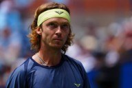Andrey Rublev Breaks Racket in Frustration Despite $3000 Fine at the US Open US Open heat erupts as Andrey Rublev cracks under pressure, losing composure in fiery quarterfinal clash against Felix Auge