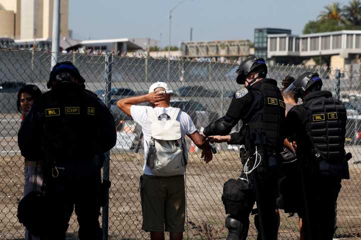 El Supremo de EE.UU permite arrestos migratorios en Los Ángeles tras recurso de Trump