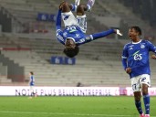 Murillo sends Marseille top in Ligue 1 with late win in Strasbourg