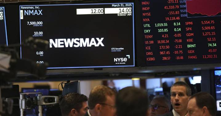 La cadena conservadora Newsmax presenta demanda antimonopolio contra Fox News