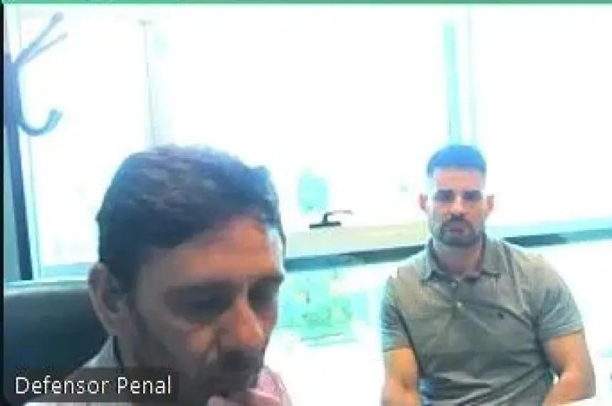 El empleado judicial que atacó a puñaladas a un motociclista dijo que actuó en defensa propia