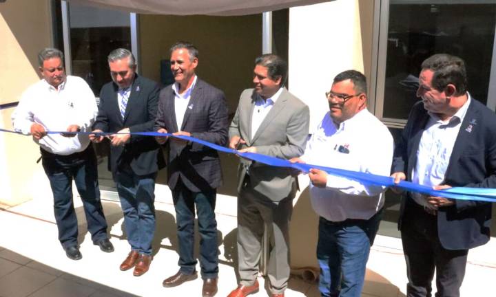 Inauguran rehabilitación del edificio de talleres y laboratorios del Tecnológico de NCG