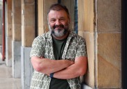 «La comedia es más compleja de construir que el drama»