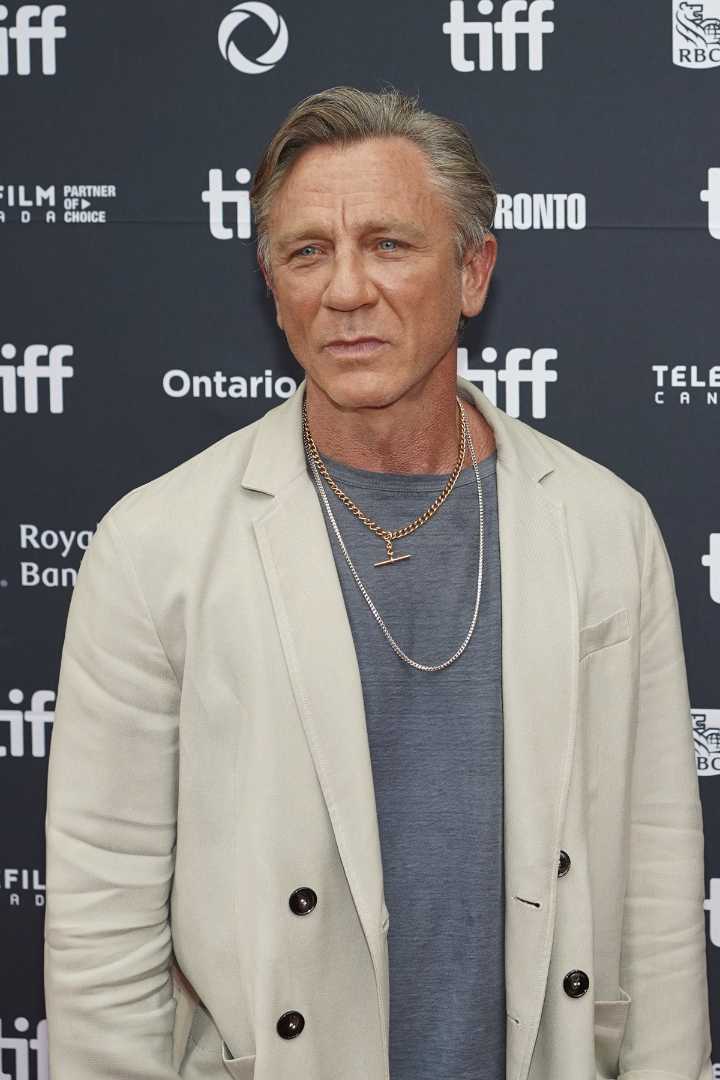 Cele|bitchy | Daniel Craig on his career: Itâs dumb luck. Iâm very lucky
