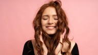 No hay excusas: la fórmula mágica y de bajo presupuesto para que el cabello crezca fuerte y abundante
