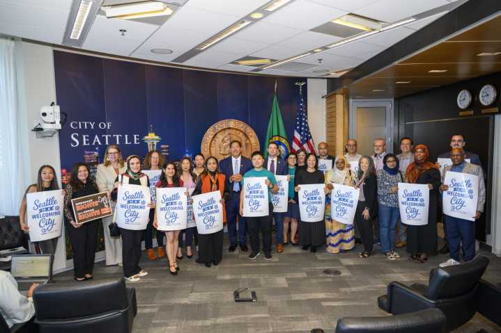 Mayor Harrell Announces Proposed Federal Response Budget, Expanding Services for Immigrant and Refugee Communities and Investing to Support Services at Risk 