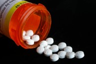 Former nurse accused of taking controlled substances from Franklin nursing home residents