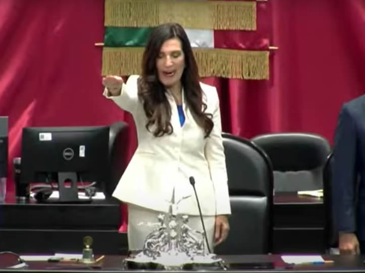 Kenia López Rabadán asume como presidenta de la Cámara de Diputados
