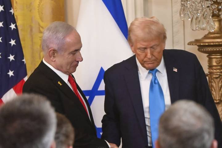 Trump recibe a Netanyahu en la Casa Blanca por Gaza: familiares de rehenes exigen mantenerse “firme” en las negociaciones