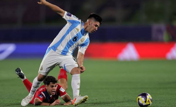 Con uno menos, la Selección le ganó 3 a 1 a Cuba en el debut del Mundial Sub 20 de Chile