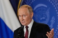 Foreign troops deployed to Ukraine would be legitimate targets, Putin says