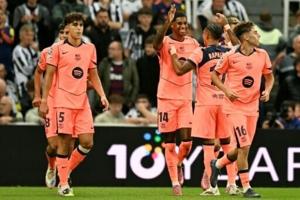 Barcelona beat Newcastle, Man City see off Napoli in Champions League