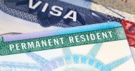USCIS: Los requisitos obligatorios para renovar la green card si caduca