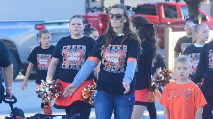 PHOTOS: Cheboygan High School 2025 Homecoming parade makes its way through downtown