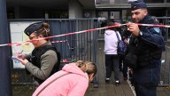 Un menor de 14 años apuñala y hiere a su profesor en un colegio de Francia