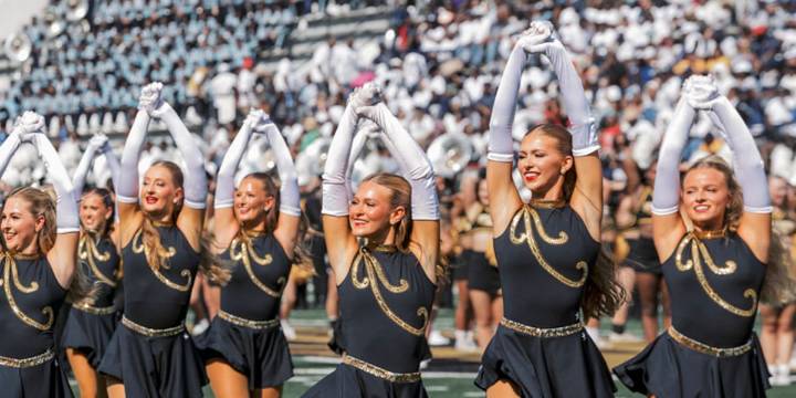 USM Dixie Darlings to perform at Saints halftime show