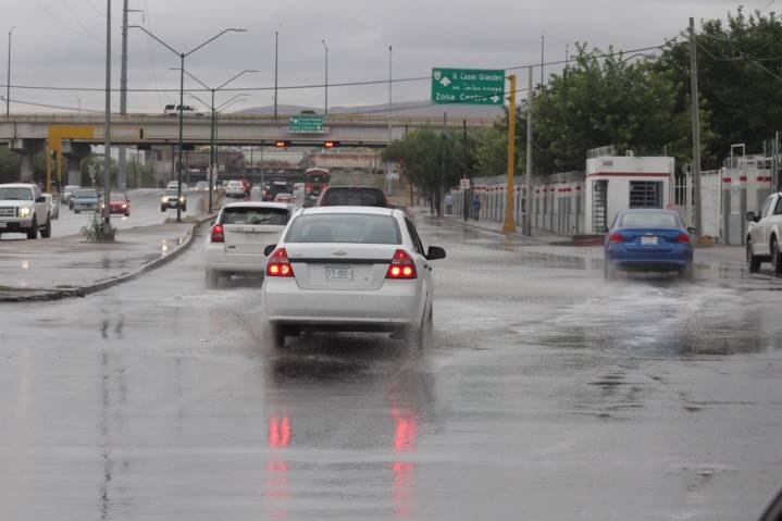 Vigentes posibilidades de lluvia, también recomendación de precaución al conducir