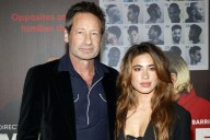Rompió su "promesa". David Duchovny reveló que se casó en secreto con su novia, una mujer 33 años menor