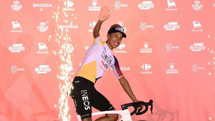 El ciclista colombiano Egan Bernal dejaría las filas del Ineos la próxima temporada