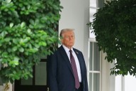 Trump exhorta a los demócratas a ceder para evitar el cierre del gobierno