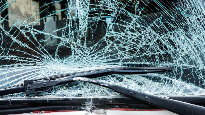 GSP: 2 killed in crash, child seriously hurt after crash in Union City
