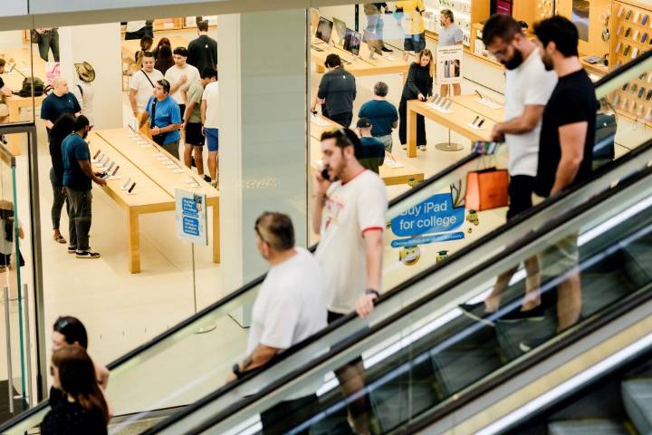 Double whammy for Americans: Inflation continues to rise as jobs outlook grows weaker