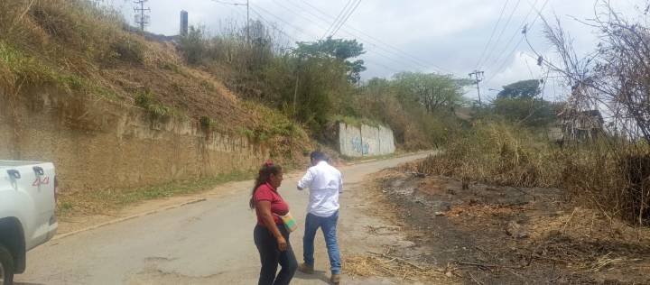 Piden asfaltado para El Puinky