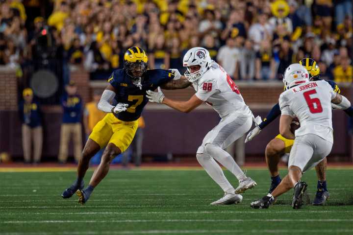 TJ Metcalf bringing energy and physicality to Michigan’s versatile defensive back room