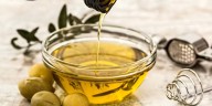 Aceite de oliva: los beneficios de consumir este alimento en tu dieta