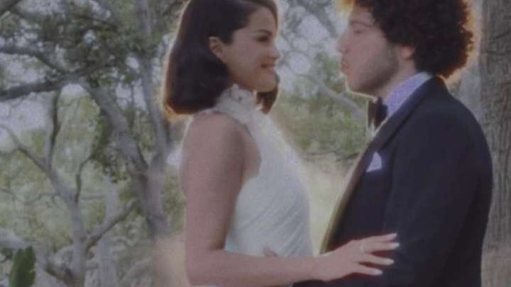 “Me casé con una princesa Disney”: Benny Blanco celebra su boda con Selena Gómez