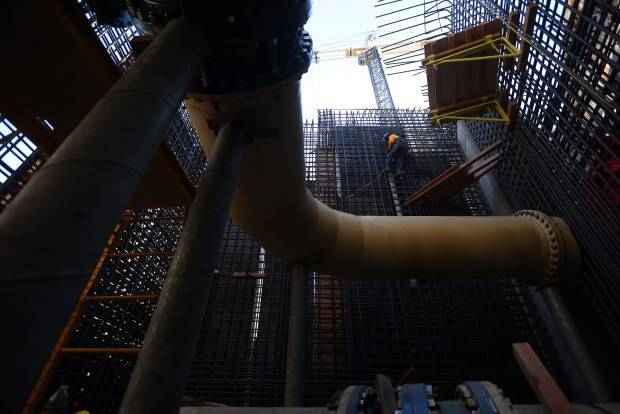 East Bay MUD adopts new UV light technology to combat water quality threats
