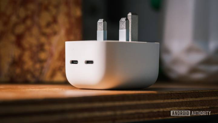 Google Pixel Flex 67W USB-C Fast Charger review: Protocol perfection with one pretty huge oversight