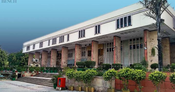 Delhi High Court restrains Omani firm from prosecuting contempt case against Indian PSU in Singapore court