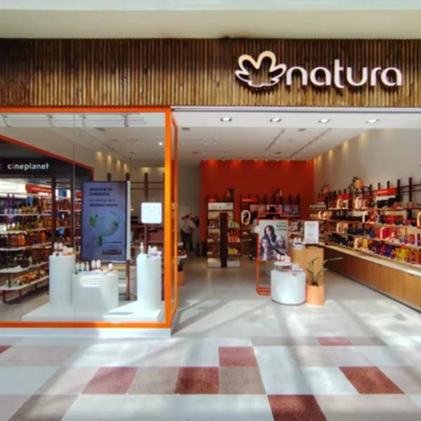 Natura finalizes sale of Avon units in six Central American countries