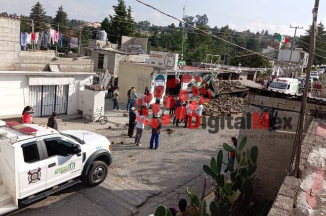 Mujer muere atropellada por camión sin frenos en Almoloya de Juárez
